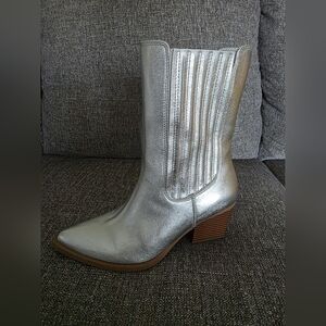Forever 21 Silver Heeled Boots
